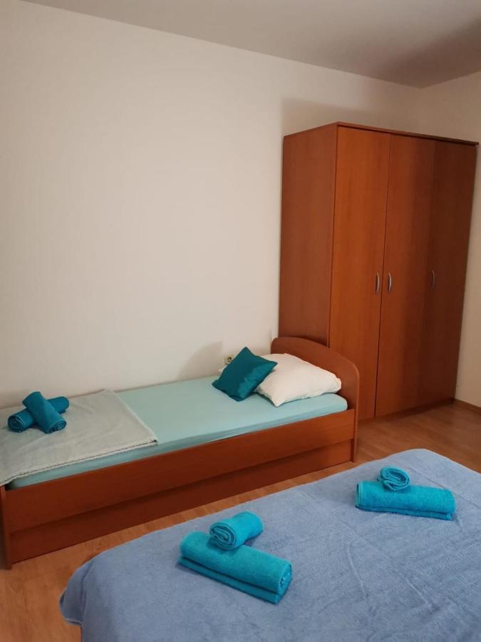 Apartments Sretna غراداك المظهر الخارجي الصورة